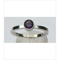 Zilveren aanschuifring Amigos amethyst facet 5 mm