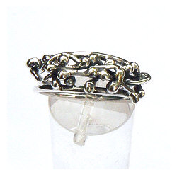 Handgemaakte zilveren ring van atelier Flamenco Coco