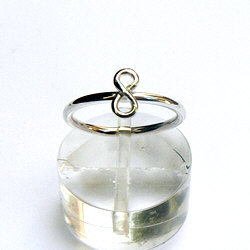Zilveren ring aanschuiven 1.5 mm infinity