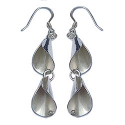 Handgemaakte zilveren oorhangers Viva la vida (twee boven elkaar) van atelier Flamenco 2015 2026